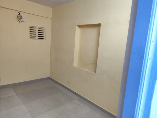 Standard Room 2 - Image 2