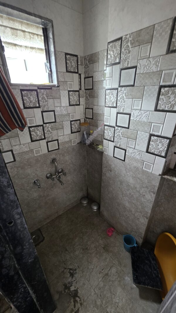 Standard Room 7 - Image 3