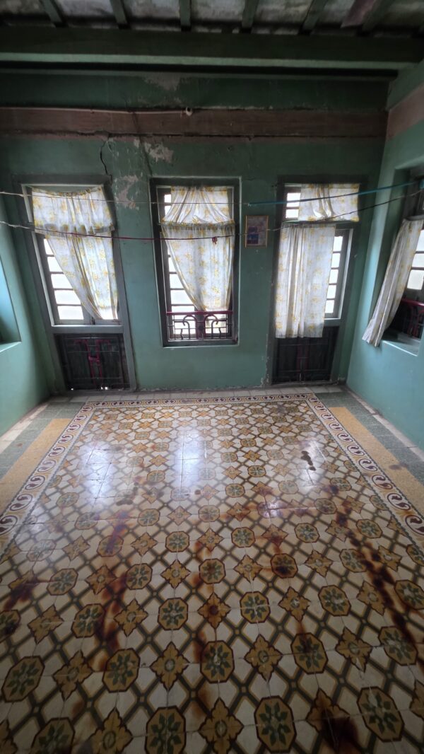 Standard Room 9 - Image 4