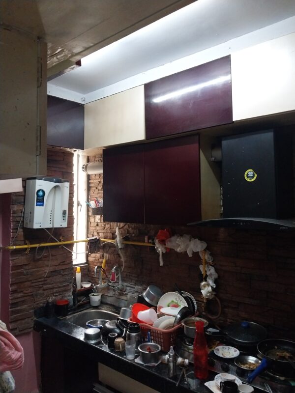 Standard Room 10 - Image 4