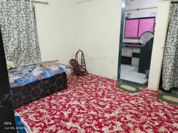 Standard Room 13 - Image 2