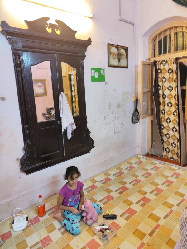 Standard Room 17 - Image 9
