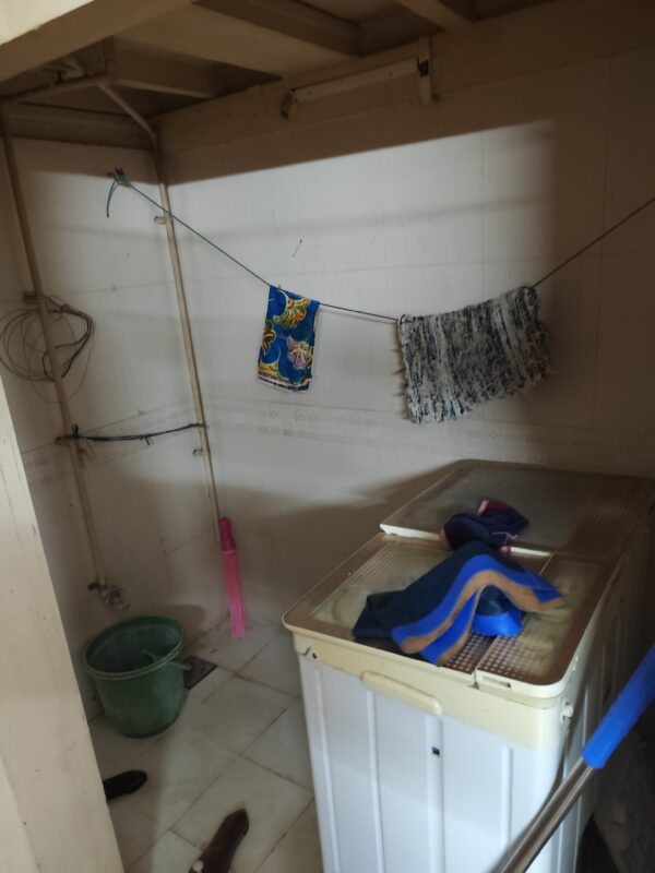 Standard Room 17 - Image 7