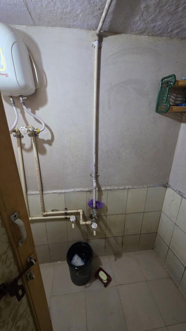 Standard Room 18 - Image 6