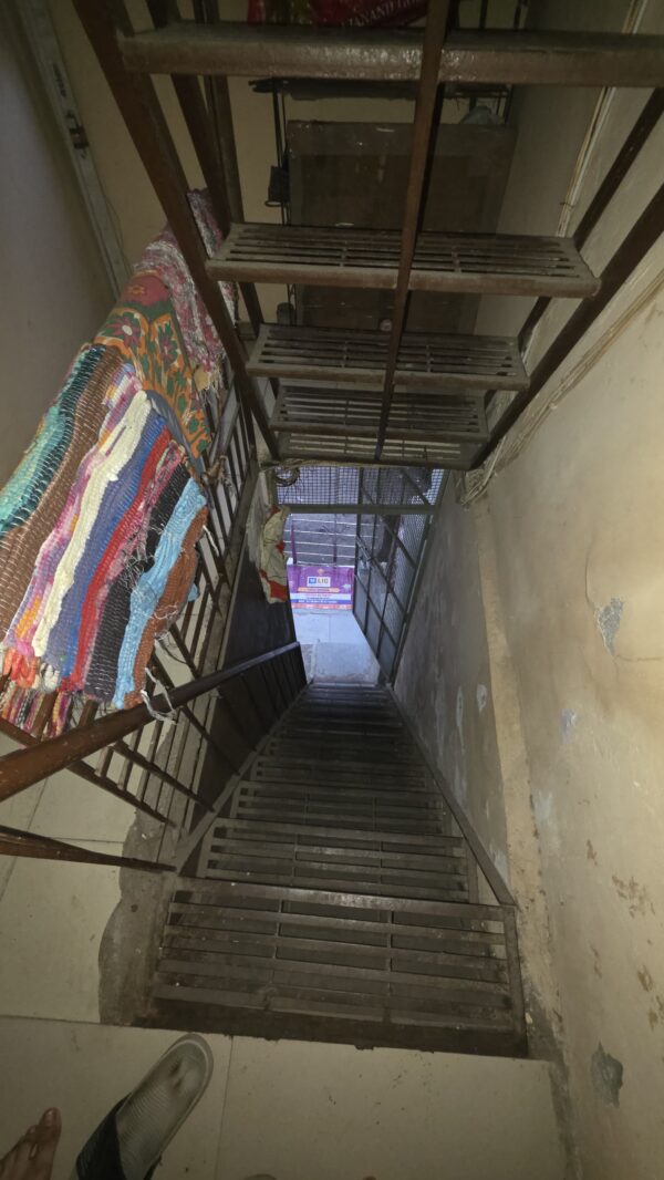 Standard Room 18 - Image 4