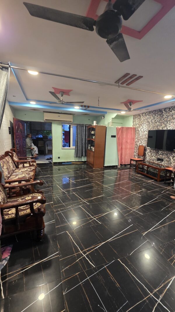 Standard Room 19 - Image 5