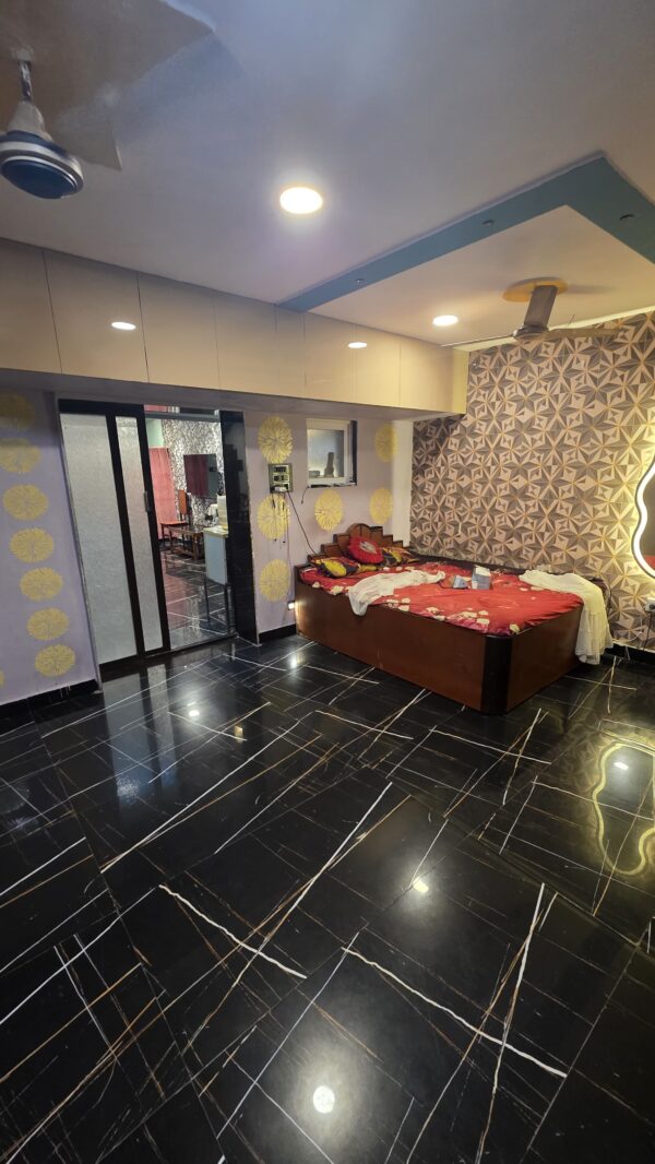 Standard Room 19 - Image 3